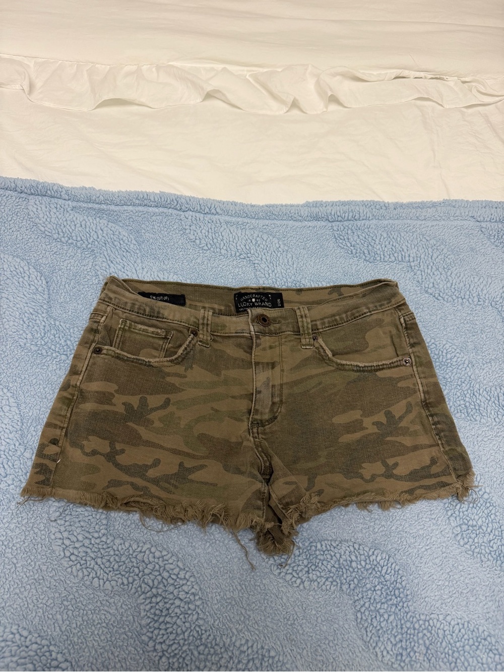 Lucky Brand Women's Camo Denim Shorts - Olive